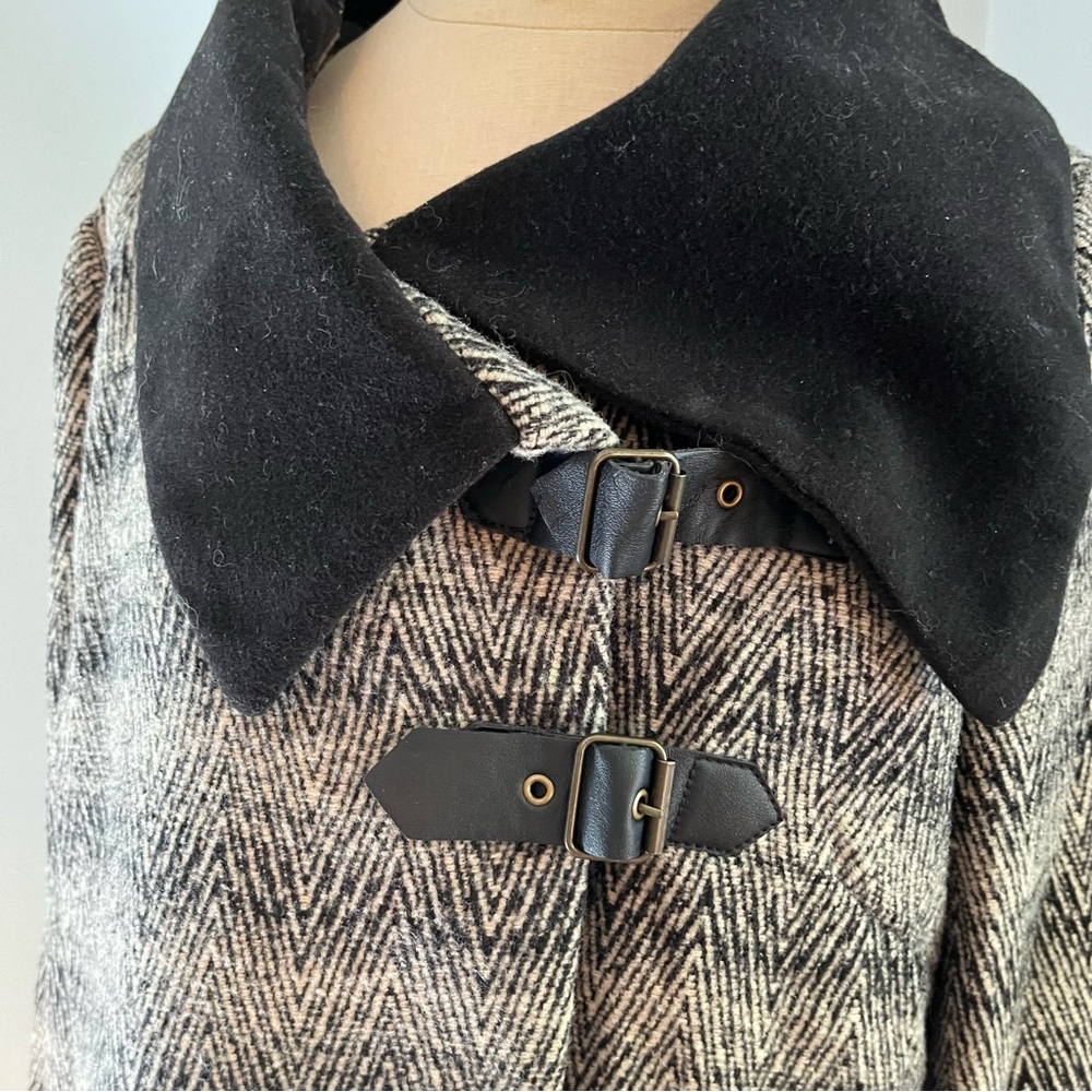 Lightweight Tweed Coat
